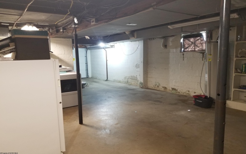 204 Euclid Avenue, Clarksburg, West Virginia 26301-0000, 3 Bedroom Bedrooms, 6 Room Rooms,2 BathroomBathrooms,Single Family Detached,For Sale,Euclid,0,10166670