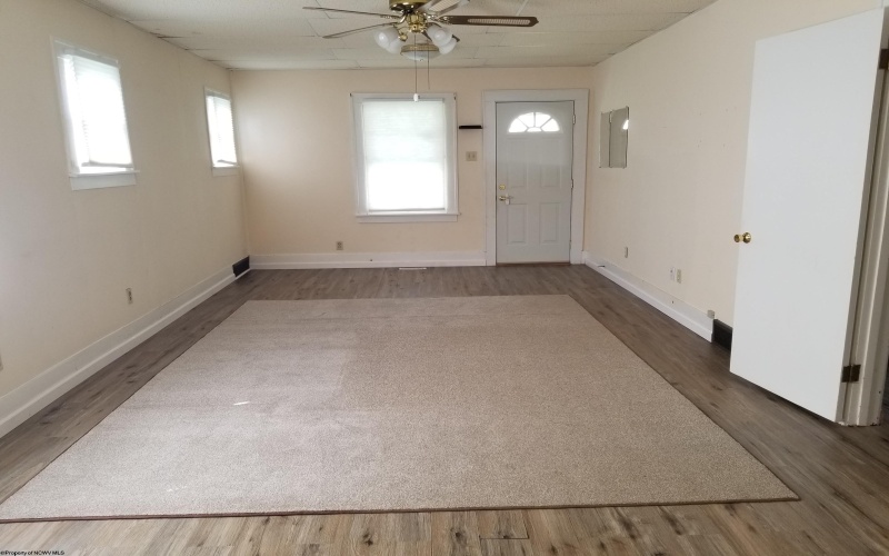 204 Euclid Avenue, Clarksburg, West Virginia 26301-0000, 3 Bedroom Bedrooms, 6 Room Rooms,2 BathroomBathrooms,Single Family Detached,For Sale,Euclid,0,10166670