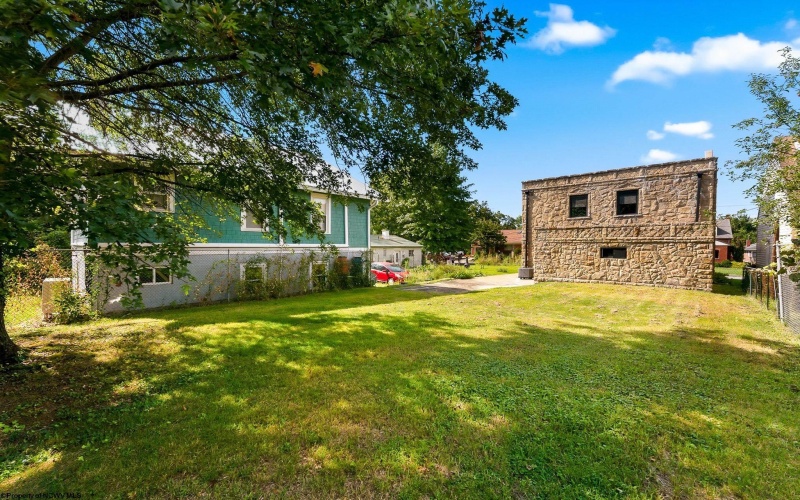 344 Watts Street, Morgantown, West Virginia 26501, 3 Bedroom Bedrooms, 5 Room Rooms,2 BathroomBathrooms,Single Family Detached,For Sale,Watts,0,10166682