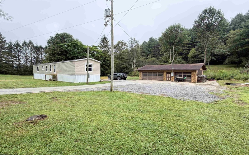 313 Pheasant Mountain Road, Kerens, West Virginia 26276, 3 Bedroom Bedrooms, 7 Room Rooms,2 BathroomBathrooms,Single Family Detached,For Sale,Pheasant Mountain,0,10166688