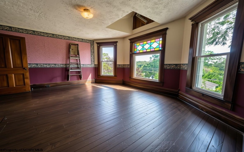 604 High Street, Terra Alta, West Virginia 26764, 4 Bedroom Bedrooms, 10 Room Rooms,1 BathroomBathrooms,Single Family Detached,For Sale,High,0,10166691