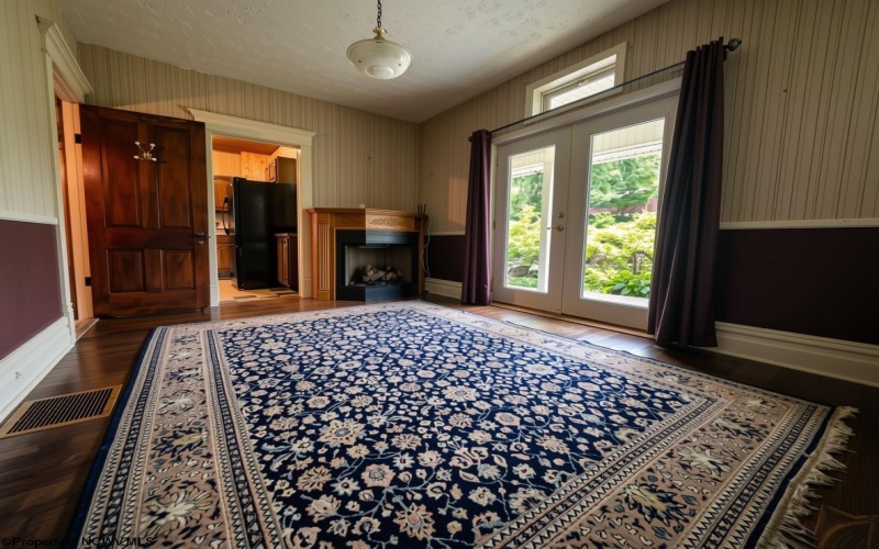 604 High Street, Terra Alta, West Virginia 26764, 4 Bedroom Bedrooms, 10 Room Rooms,1 BathroomBathrooms,Single Family Detached,For Sale,High,0,10166691