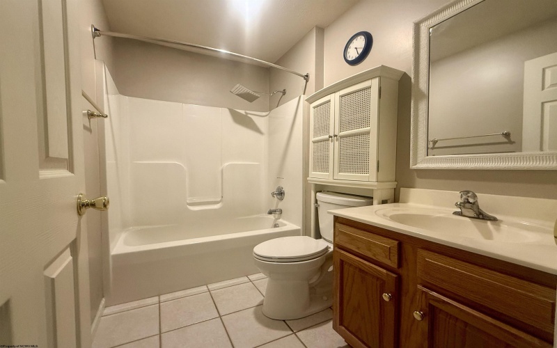 2 Cherrybrooke Lane, Fairmont, West Virginia 26554, 4 Bedroom Bedrooms, 7 Room Rooms,2 BathroomBathrooms,Single Family Detached,For Sale,Cherrybrooke,0,10166693