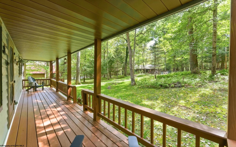 596 Hemlock Circle, Terra Alta, West Virginia 26764, 2 Bedroom Bedrooms, 6 Room Rooms,2 BathroomBathrooms,Single Family Detached,For Sale,Hemlock,0,10166695