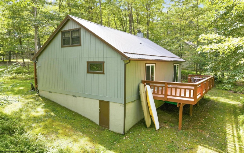 596 Hemlock Circle, Terra Alta, West Virginia 26764, 2 Bedroom Bedrooms, 6 Room Rooms,2 BathroomBathrooms,Single Family Detached,For Sale,Hemlock,0,10166695