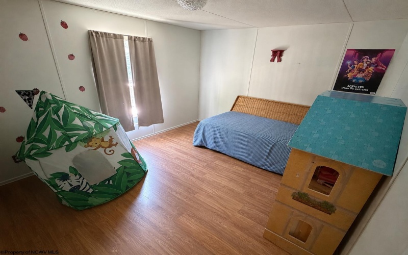 1685 Riffle Creek Road, Huttonsville, West Virginia 26273, 3 Bedroom Bedrooms, 7 Room Rooms,2 BathroomBathrooms,Single Family Detached,For Sale,Riffle Creek,0,10166700