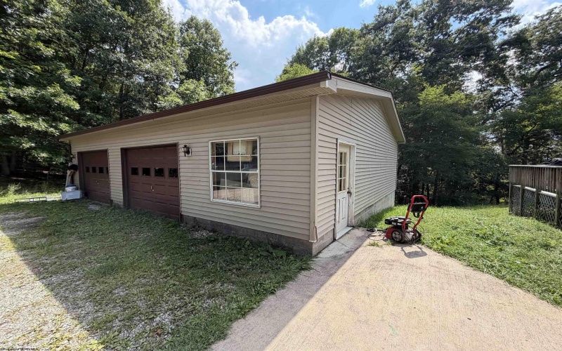 1685 Riffle Creek Road, Huttonsville, West Virginia 26273, 3 Bedroom Bedrooms, 7 Room Rooms,2 BathroomBathrooms,Single Family Detached,For Sale,Riffle Creek,0,10166700