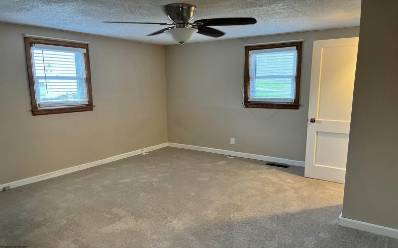 55 Lincoln Street, Buckhannon, West Virginia 26201, 3 Bedroom Bedrooms, 7 Room Rooms,2 BathroomBathrooms,Single Family Detached,For Sale,Lincoln,0,10166702