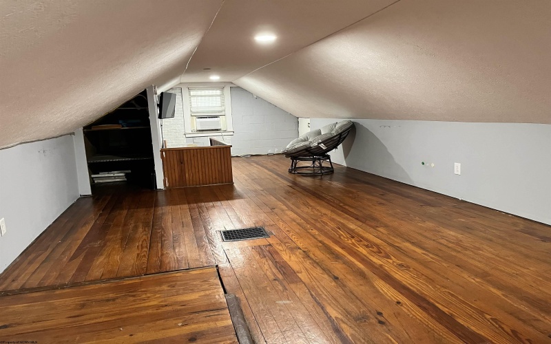 55 Lincoln Street, Buckhannon, West Virginia 26201, 3 Bedroom Bedrooms, 7 Room Rooms,2 BathroomBathrooms,Single Family Detached,For Sale,Lincoln,0,10166702