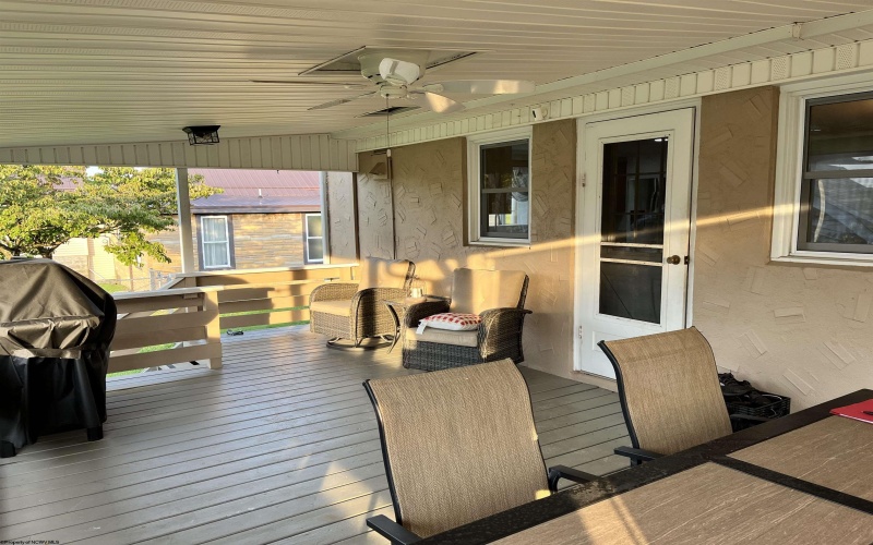 55 Lincoln Street, Buckhannon, West Virginia 26201, 3 Bedroom Bedrooms, 7 Room Rooms,2 BathroomBathrooms,Single Family Detached,For Sale,Lincoln,0,10166702