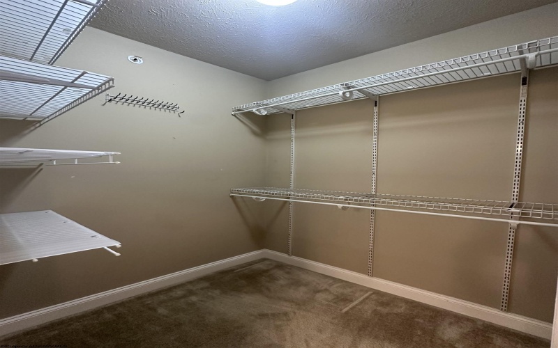 2537 Suncrest Village, Morgantown, West Virginia 26505, 2 Bedroom Bedrooms, 4 Room Rooms,2 BathroomBathrooms,Residential Rentals,For Rent,Suncrest,0,10166696
