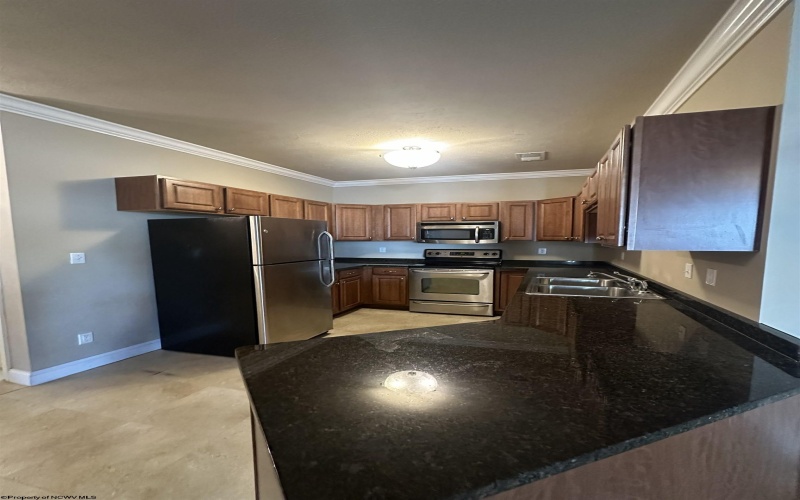 2537 Suncrest Village, Morgantown, West Virginia 26505, 2 Bedroom Bedrooms, 4 Room Rooms,2 BathroomBathrooms,Residential Rentals,For Rent,Suncrest,0,10166696
