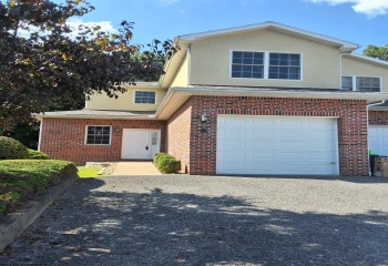 103 Mountain Golf Drive, Morgantown, West Virginia 26508, 2 Bedroom Bedrooms, 5 Room Rooms,2 BathroomBathrooms,Residential Rentals,For Rent,Mountain Golf,0,10166701
