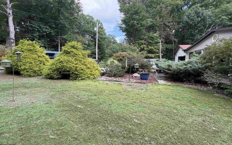 99 Artist Lane, Coalton, West Virginia 26257, 2 Bedroom Bedrooms, 8 Room Rooms,1 BathroomBathrooms,Single Family Detached,For Sale,Artist,0,10166703