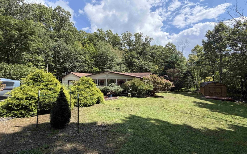99 Artist Lane, Coalton, West Virginia 26257, 2 Bedroom Bedrooms, 8 Room Rooms,1 BathroomBathrooms,Single Family Detached,For Sale,Artist,0,10166703