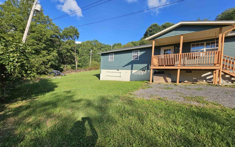2081 Plum Run Road, Mannington, West Virginia 26582, 3 Bedroom Bedrooms, 5 Room Rooms,1 BathroomBathrooms,Single Family Detached,For Sale,Plum Run,0,10166708