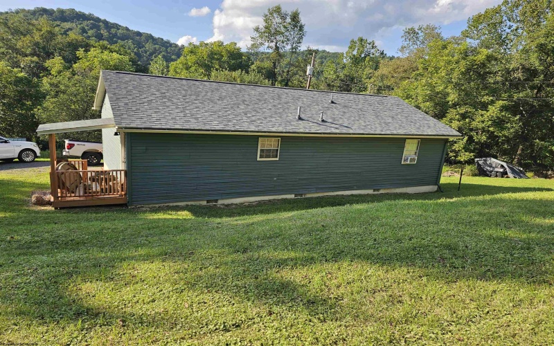 2081 Plum Run Road, Mannington, West Virginia 26582, 3 Bedroom Bedrooms, 5 Room Rooms,1 BathroomBathrooms,Single Family Detached,For Sale,Plum Run,0,10166708