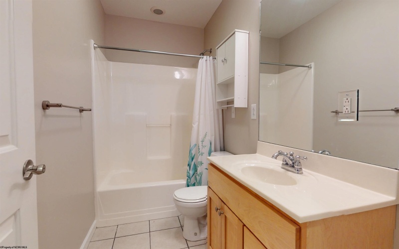 400 Olympic Lane, Fairmont, West Virginia 26554-0000, 3 Bedroom Bedrooms, 8 Room Rooms,2 BathroomBathrooms,Single Family Attached,For Sale,Olympic,0,10166709