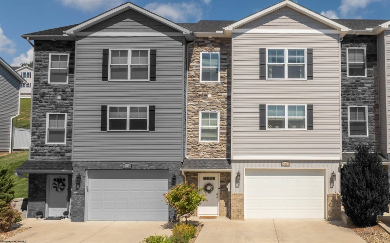 2012 Mountain Ash Lane, Morgantown, West Virginia 26501, 3 Bedroom Bedrooms, 7 Room Rooms,2 BathroomBathrooms,Single Family Attached,For Sale,Mountain Ash,0,10166718