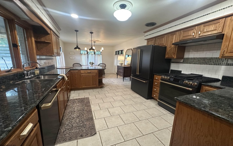 6833 Good Hope Pike, Lost Creek, West Virginia 26385, 3 Bedroom Bedrooms, 10 Room Rooms,2 BathroomBathrooms,Single Family Detached,For Sale,Good Hope,0,10166712