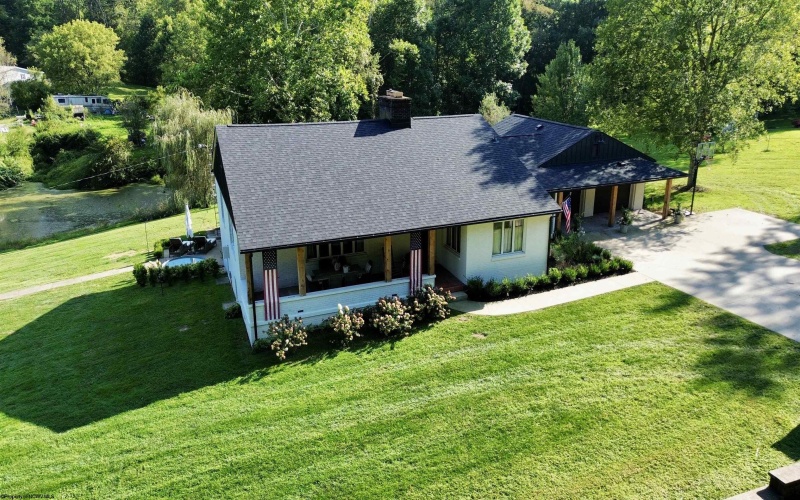 6833 Good Hope Pike, Lost Creek, West Virginia 26385, 3 Bedroom Bedrooms, 10 Room Rooms,2 BathroomBathrooms,Single Family Detached,For Sale,Good Hope,0,10166712