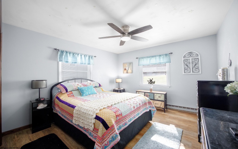 1072 Maple Lake Road, Bridgeport, West Virginia 26330, 3 Bedroom Bedrooms, 10 Room Rooms,2 BathroomBathrooms,Single Family Detached,For Sale,Maple Lake,0,10166719