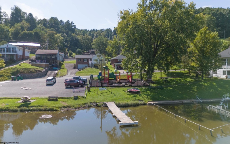 1072 Maple Lake Road, Bridgeport, West Virginia 26330, 3 Bedroom Bedrooms, 10 Room Rooms,2 BathroomBathrooms,Single Family Detached,For Sale,Maple Lake,0,10166719