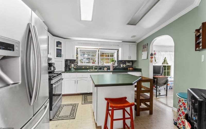 894 Mods Run Road, Mannington, West Virginia 26582, 3 Bedroom Bedrooms, 7 Room Rooms,2 BathroomBathrooms,Single Family Detached,For Sale,Mods Run,0,10166716