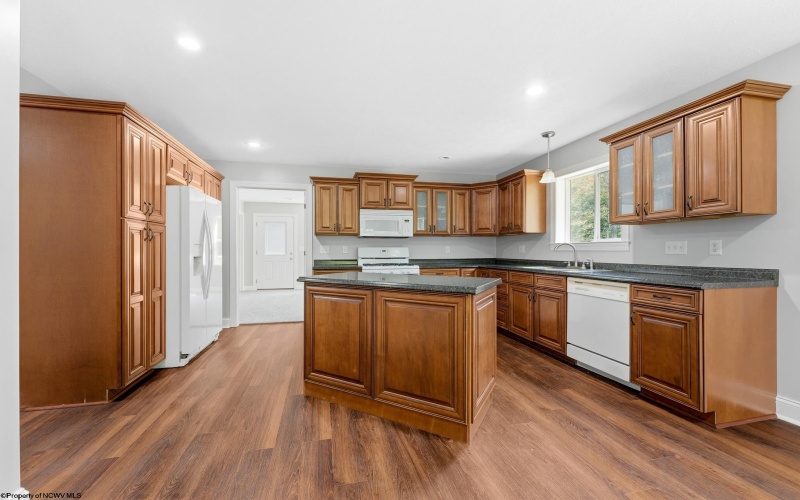 1201 Mount Zion Road, Fairmont, West Virginia 26554, 3 Bedroom Bedrooms, 6 Room Rooms,2 BathroomBathrooms,Single Family Detached,For Sale,Mount Zion,0,10166735
