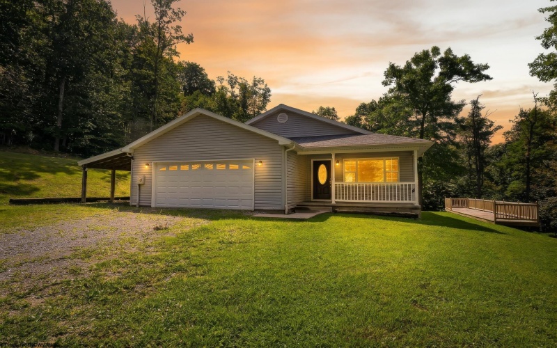 1201 Mount Zion Road, Fairmont, West Virginia 26554, 3 Bedroom Bedrooms, 6 Room Rooms,2 BathroomBathrooms,Single Family Detached,For Sale,Mount Zion,0,10166735