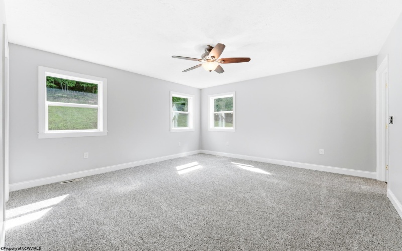1201 Mount Zion Road, Fairmont, West Virginia 26554, 3 Bedroom Bedrooms, 6 Room Rooms,2 BathroomBathrooms,Single Family Detached,For Sale,Mount Zion,0,10166735
