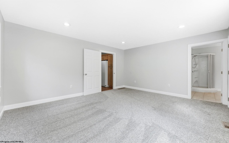 1201 Mount Zion Road, Fairmont, West Virginia 26554, 3 Bedroom Bedrooms, 6 Room Rooms,2 BathroomBathrooms,Single Family Detached,For Sale,Mount Zion,0,10166735