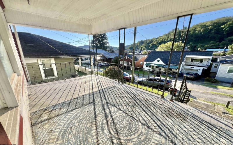 684 Locust Avenue, Weston, West Virginia 26452, 2 Bedroom Bedrooms, 5 Room Rooms,1 BathroomBathrooms,Single Family Detached,For Sale,Locust,0,10166724