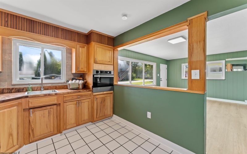 115 Ullom Street, Fairmont, West Virginia 26554, 2 Bedroom Bedrooms, 7 Room Rooms,1 BathroomBathrooms,Single Family Detached,For Sale,Ullom,0,10166715