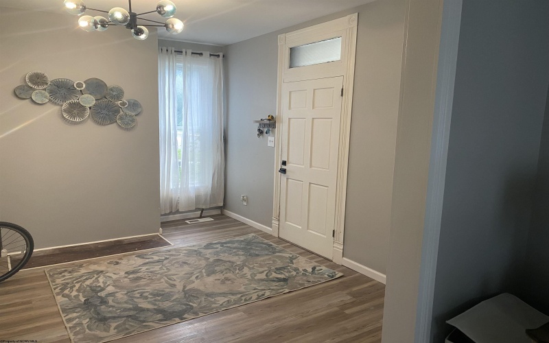 708 Mulberry Avenue, Clarksburg, West Virginia 26301, 5 Bedroom Bedrooms, 10 Room Rooms,2 BathroomBathrooms,Single Family Detached,For Sale,Mulberry,0,10166726