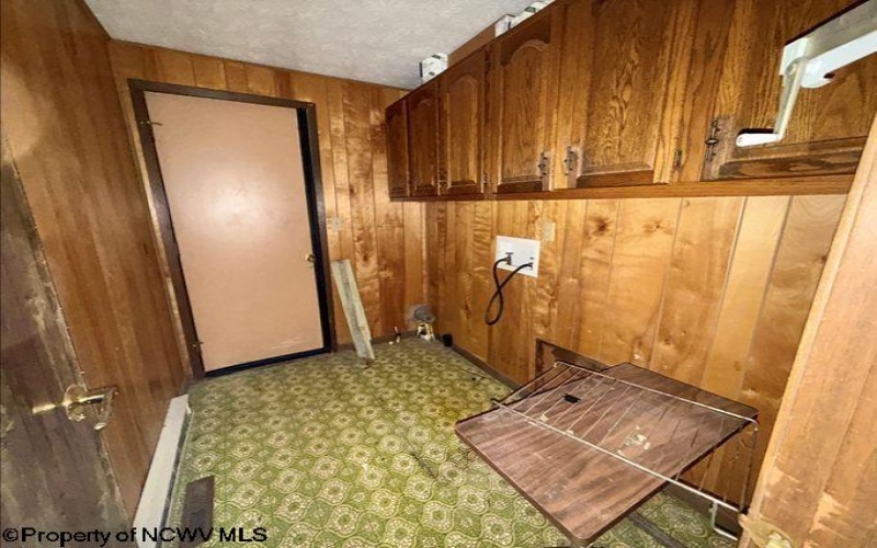 28 Grove Avenue, Reedsville, West Virginia 26547, 2 Bedroom Bedrooms, 7 Room Rooms,1 BathroomBathrooms,Single Family Detached,For Sale,Grove,0,10166730
