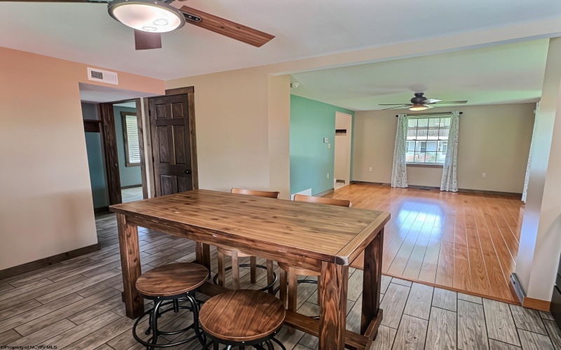 42 Main Street, Fairchance, Pennsylvania 15436, 2 Bedroom Bedrooms, 6 Room Rooms,2 BathroomBathrooms,Single Family Detached,For Sale,Main,0,10166728
