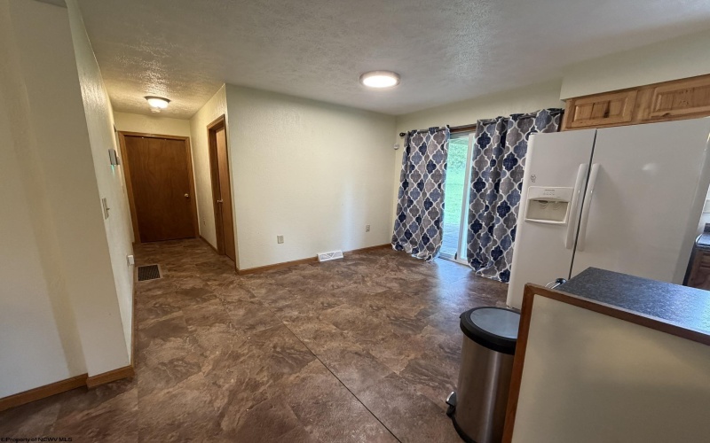 79 Fairfax Drive, Bridgeport, West Virginia 26330, 3 Bedroom Bedrooms, 6 Room Rooms,1 BathroomBathrooms,Single Family Detached,For Sale,Fairfax,0,10166733
