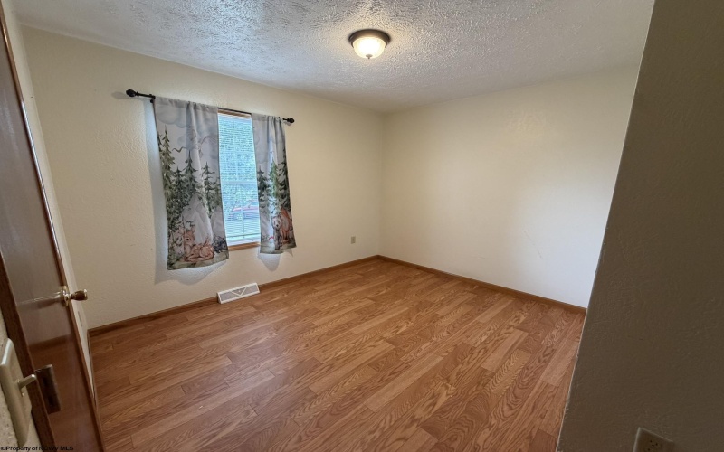 79 Fairfax Drive, Bridgeport, West Virginia 26330, 3 Bedroom Bedrooms, 6 Room Rooms,1 BathroomBathrooms,Single Family Detached,For Sale,Fairfax,0,10166733