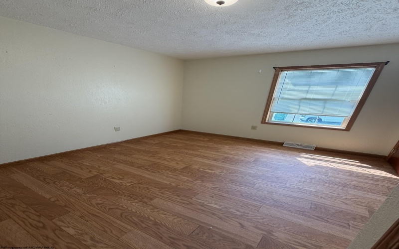 79 Fairfax Drive, Bridgeport, West Virginia 26330, 3 Bedroom Bedrooms, 6 Room Rooms,1 BathroomBathrooms,Single Family Detached,For Sale,Fairfax,0,10166733