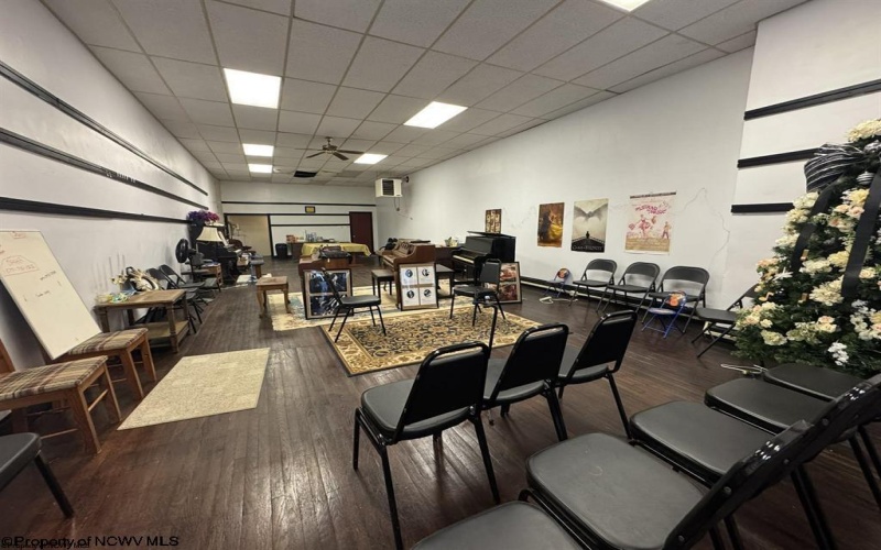128 Main Avenue, Weston, West Virginia 26452, 0 , 0 ,0,Commercial (for Sale),For Sale,Main,0,10166747