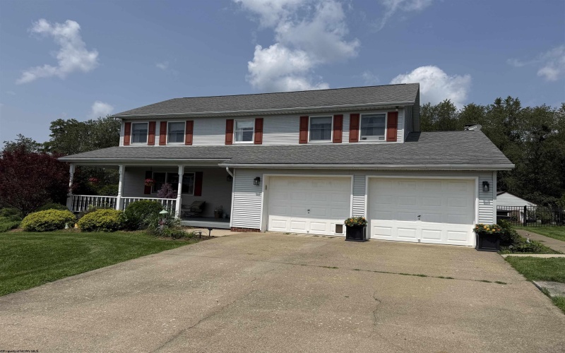 280 Deerfield Circle, Kingwood, West Virginia 26537, 4 Bedroom Bedrooms, 12 Room Rooms,3 BathroomBathrooms,Single Family Detached,For Sale,Deerfield,0,10163344