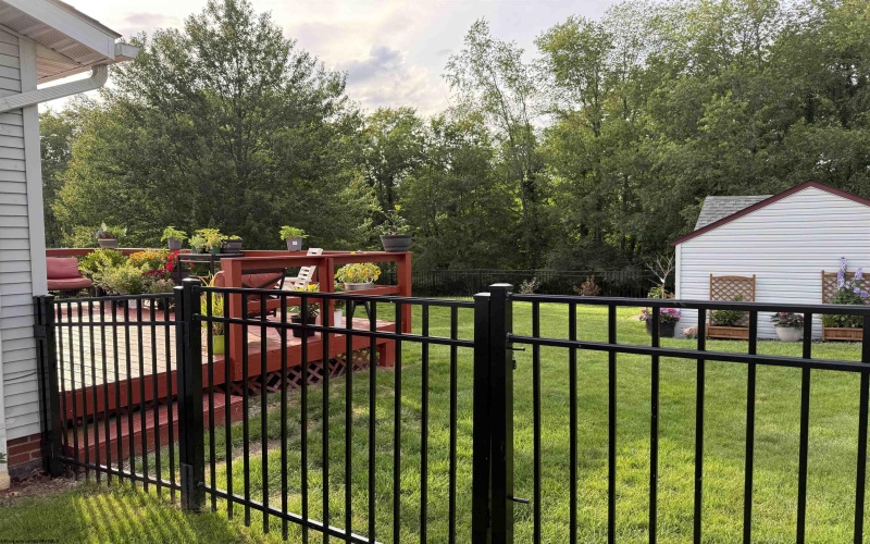 280 Deerfield Circle, Kingwood, West Virginia 26537, 4 Bedroom Bedrooms, 12 Room Rooms,3 BathroomBathrooms,Single Family Detached,For Sale,Deerfield,0,10163344