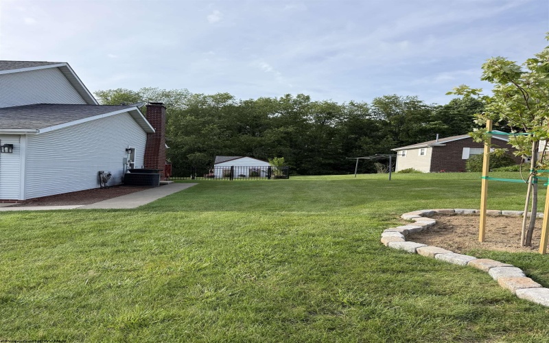 280 Deerfield Circle, Kingwood, West Virginia 26537, 4 Bedroom Bedrooms, 12 Room Rooms,3 BathroomBathrooms,Single Family Detached,For Sale,Deerfield,0,10163344