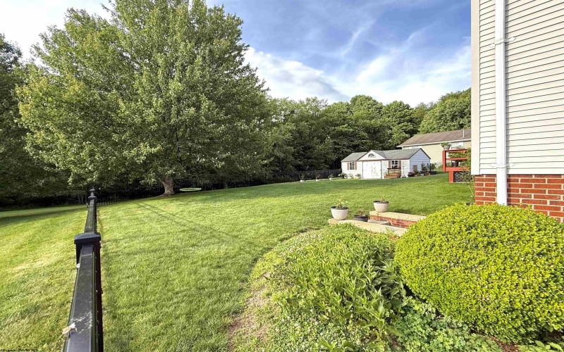 280 Deerfield Circle, Kingwood, West Virginia 26537, 4 Bedroom Bedrooms, 12 Room Rooms,3 BathroomBathrooms,Single Family Detached,For Sale,Deerfield,0,10163344