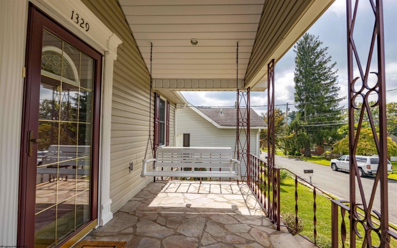 1329 Sabraton Avenue, Morgantown, West Virginia 26505, 4 Bedroom Bedrooms, 9 Room Rooms,2 BathroomBathrooms,Single Family Detached,For Sale,Sabraton,0,10166737