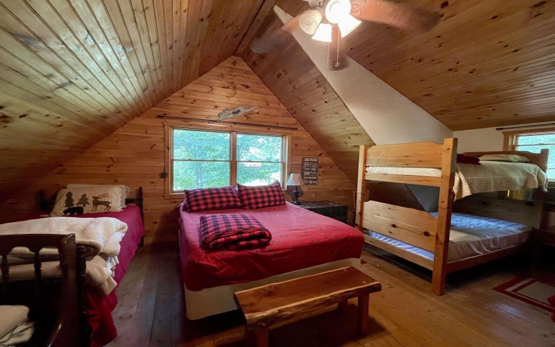 1161 Clover Fork Road, Orlando, West Virginia 26412, 2 Bedroom Bedrooms, 5 Room Rooms,2 BathroomBathrooms,Single Family Detached,For Sale,Clover Fork,0,10166748