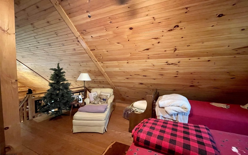 1161 Clover Fork Road, Orlando, West Virginia 26412, 2 Bedroom Bedrooms, 5 Room Rooms,2 BathroomBathrooms,Single Family Detached,For Sale,Clover Fork,0,10166748