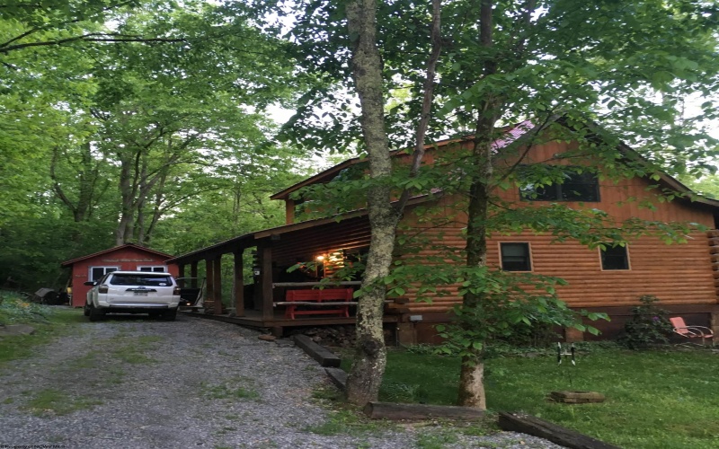 1161 Clover Fork Road, Orlando, West Virginia 26412, 2 Bedroom Bedrooms, 5 Room Rooms,2 BathroomBathrooms,Single Family Detached,For Sale,Clover Fork,0,10166748