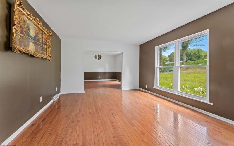 5 Brittany Oaks Drive, Fairmont, West Virginia 26554, 3 Bedroom Bedrooms, 11 Room Rooms,3 BathroomBathrooms,Single Family Detached,For Sale,Brittany Oaks,0,10166740